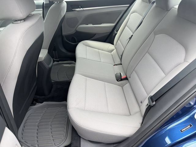 Used 2020 Hyundai Elantra SEL FWD image 18