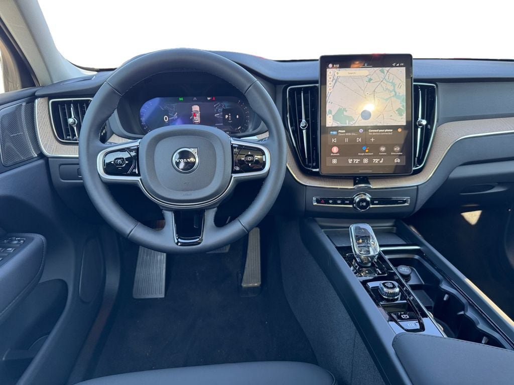 New 2026 Volvo XC60 B5 Plus w/ Protection Package Premier AWD/4WD image 25