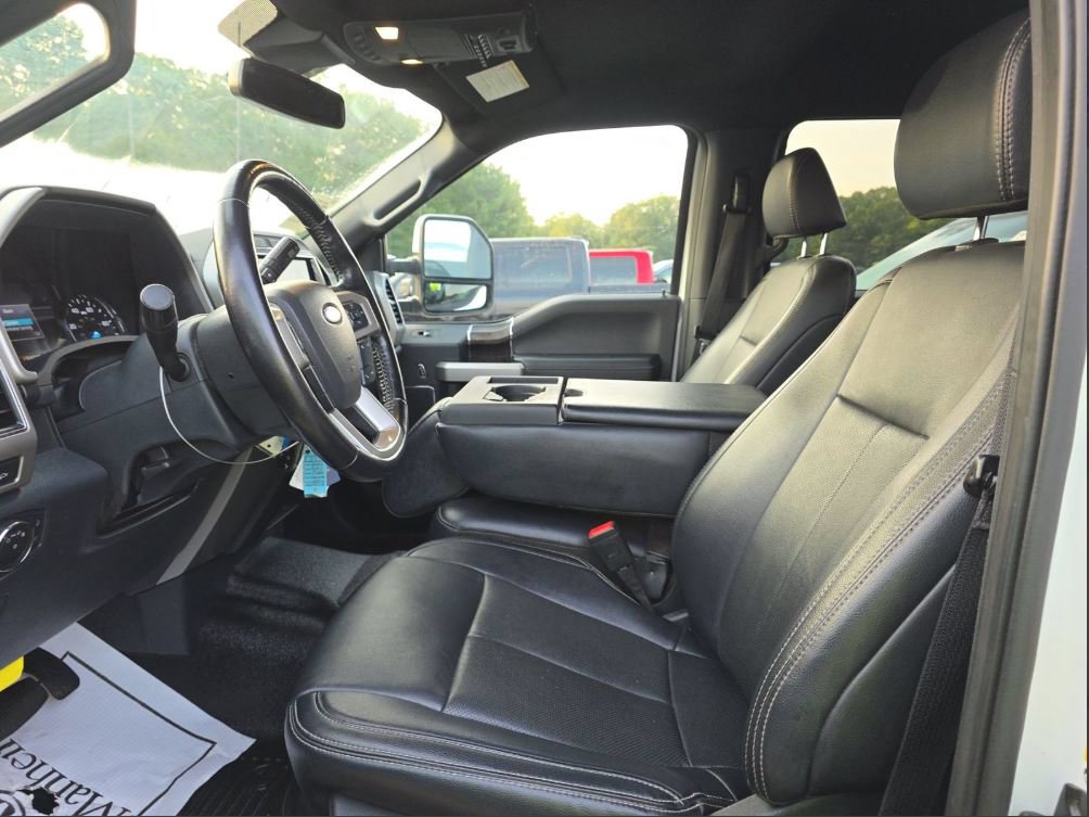 Used 2022 Ford F350 Lariat w/ Lariat Value Package AWD/4WD image 5