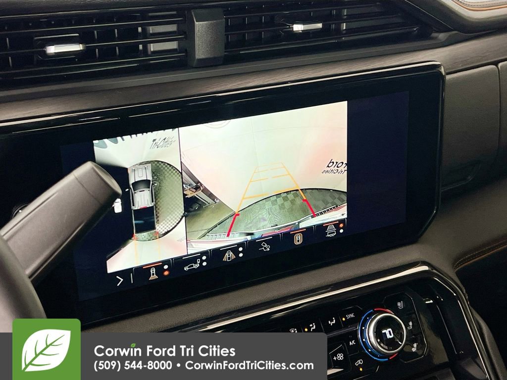 Used 2025 GMC Sierra 3500 AT4 w/ AT4 Premium Plus Package image 19