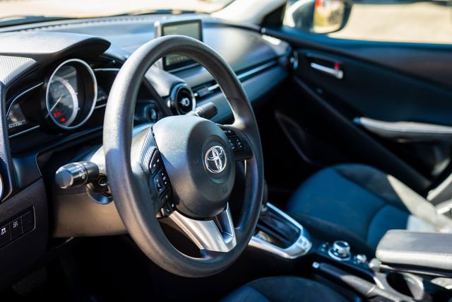 Used 2017 Toyota Yaris iA image 31