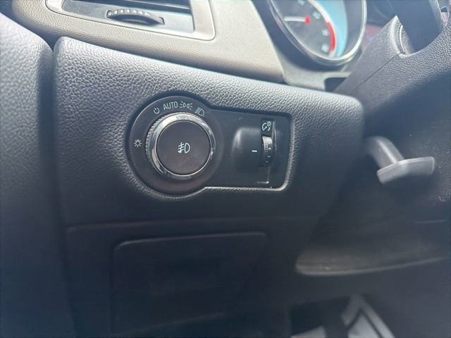 Used 2013 Buick Verano image 29