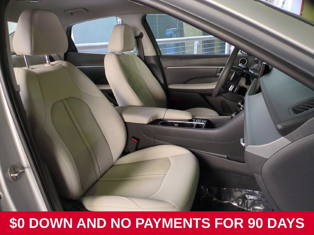 Used 2025 Hyundai Sonata SEL FWD image 29
