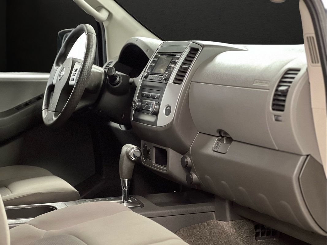 Used 2013 Nissan Xterra S RWD image 14