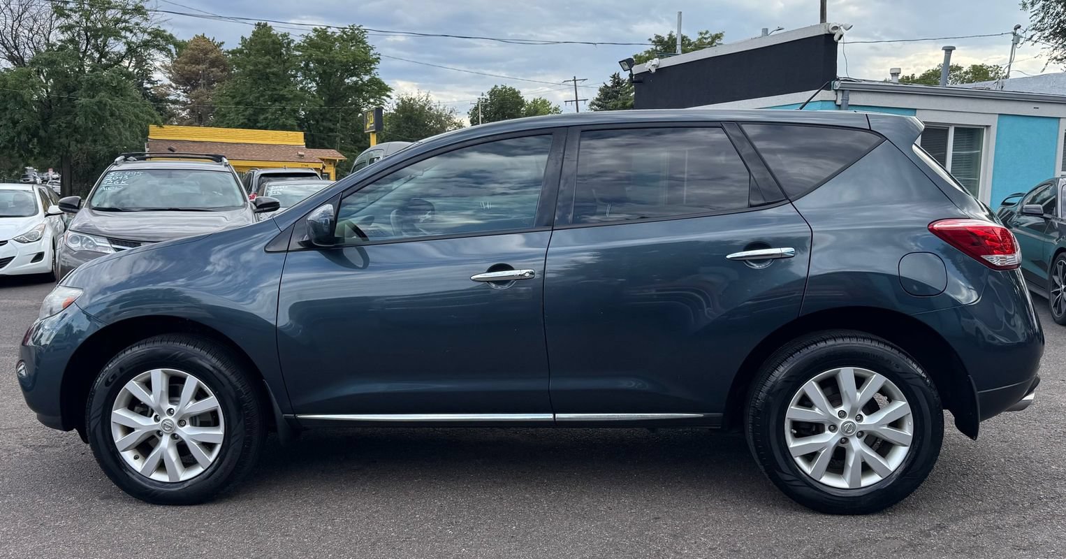 Used 2012 Nissan Murano S AWD/4WD image 5