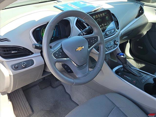 Used 2018 Chevrolet Volt LT w/ Comfort Package FWD image 12