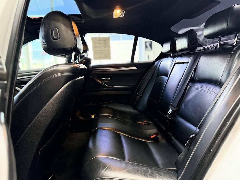 Used 2016 BMW 528i Sedan RWD image 18