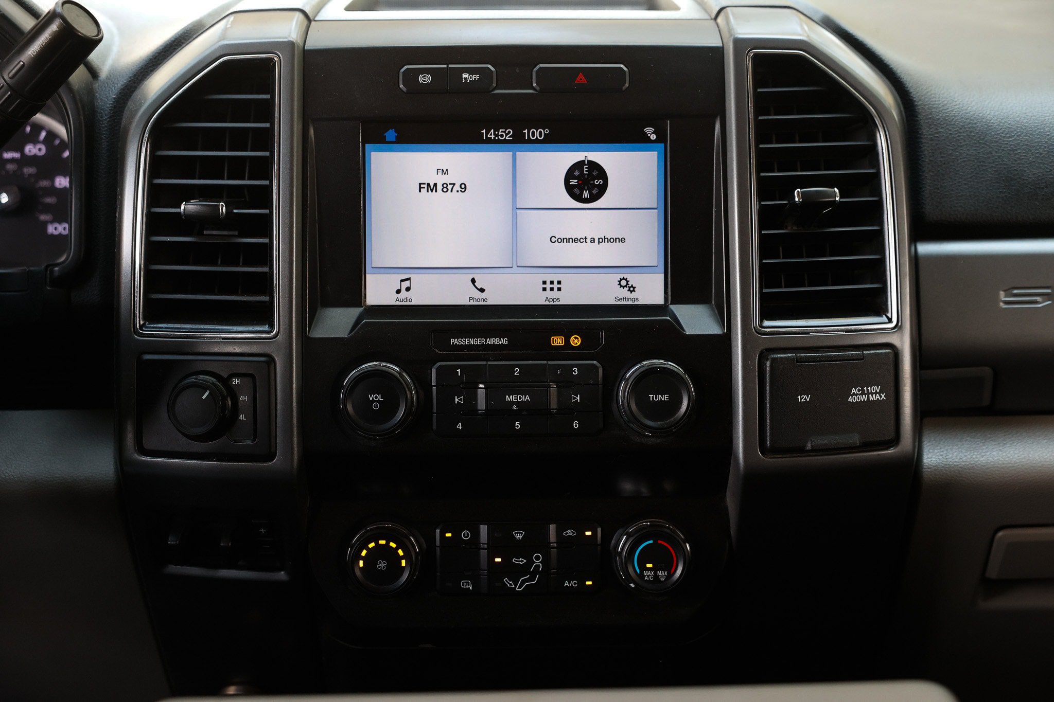 Used 2019 Ford F250 XLT w/ Snow Plow Prep Package AWD/4WD image 38