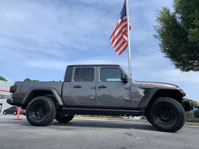 Used 2024 Jeep Gladiator Mojave w/ Safety Group AWD/4WD image 9