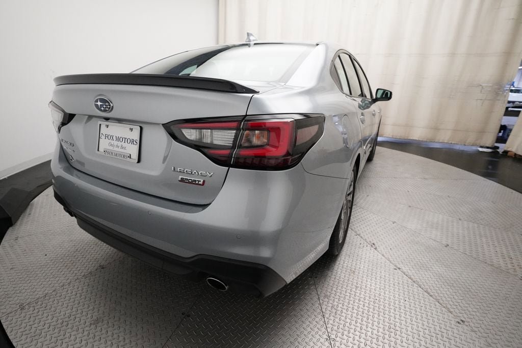 Used 2025 Subaru Legacy Limited AWD/4WD image 13