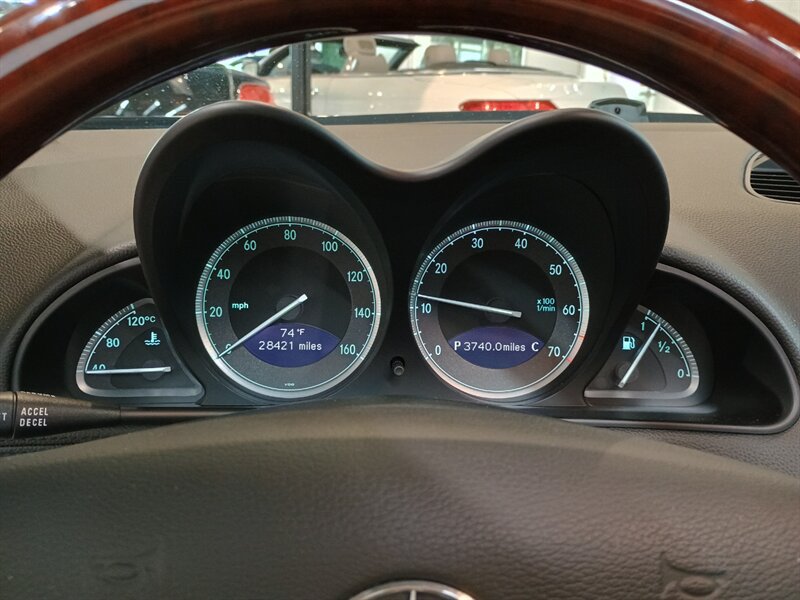 Used 2006 Mercedes-Benz SL 500 image 20