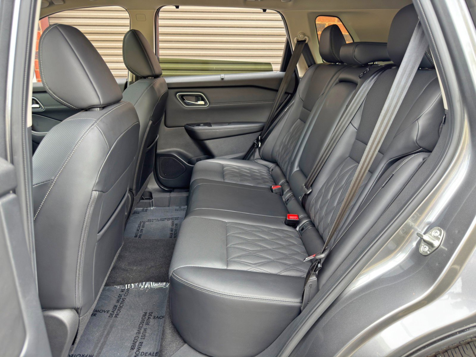 Used 2024 Nissan Rogue Platinum w/ Platinum Premium Package AWD/4WD image 38