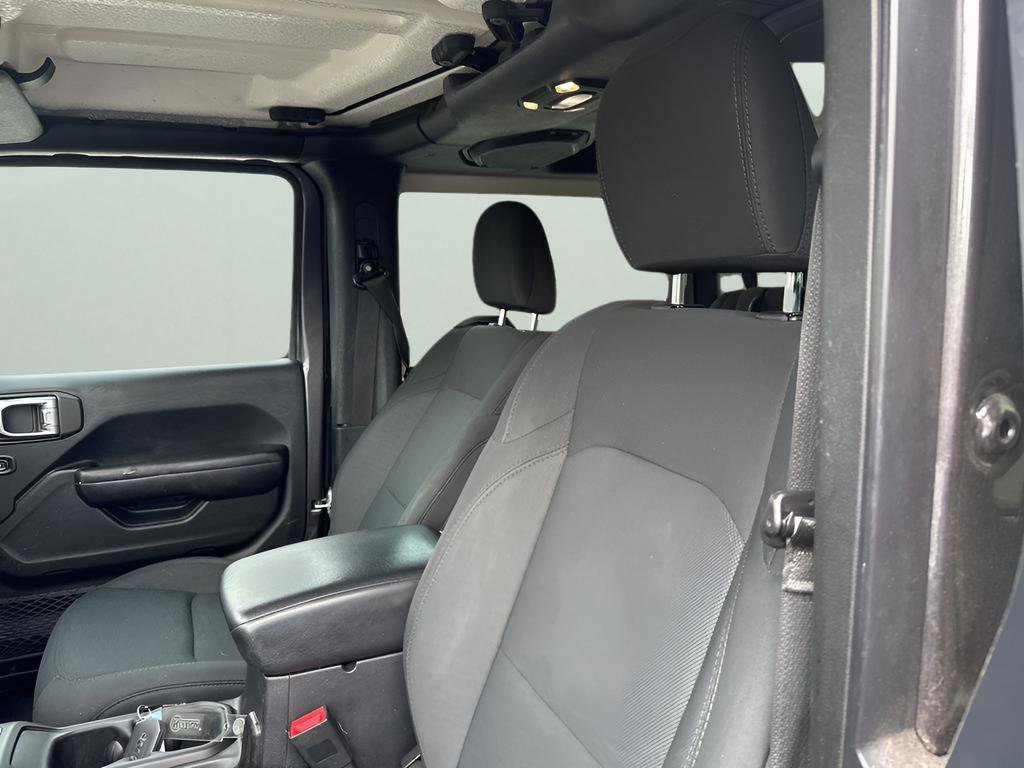 Used 2019 Jeep Wrangler Sport S image 19