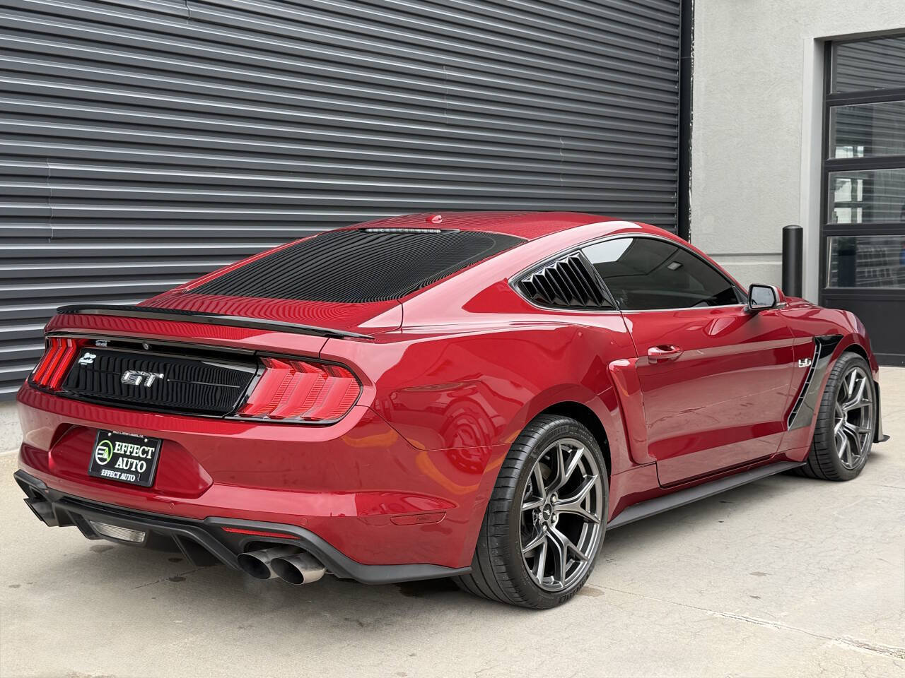Used 2019 Ford Mustang GT Premium w/ Performance Package - Level 2 RWD image 11