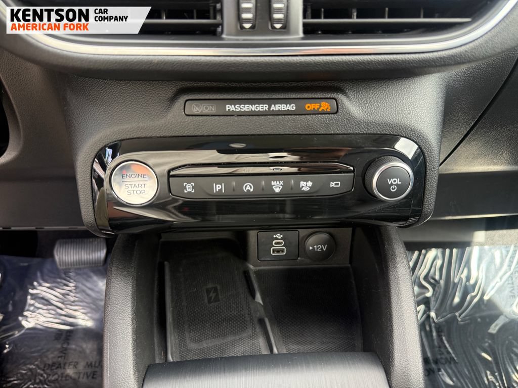 Used 2024 Ford Escape Platinum AWD/4WD image 22