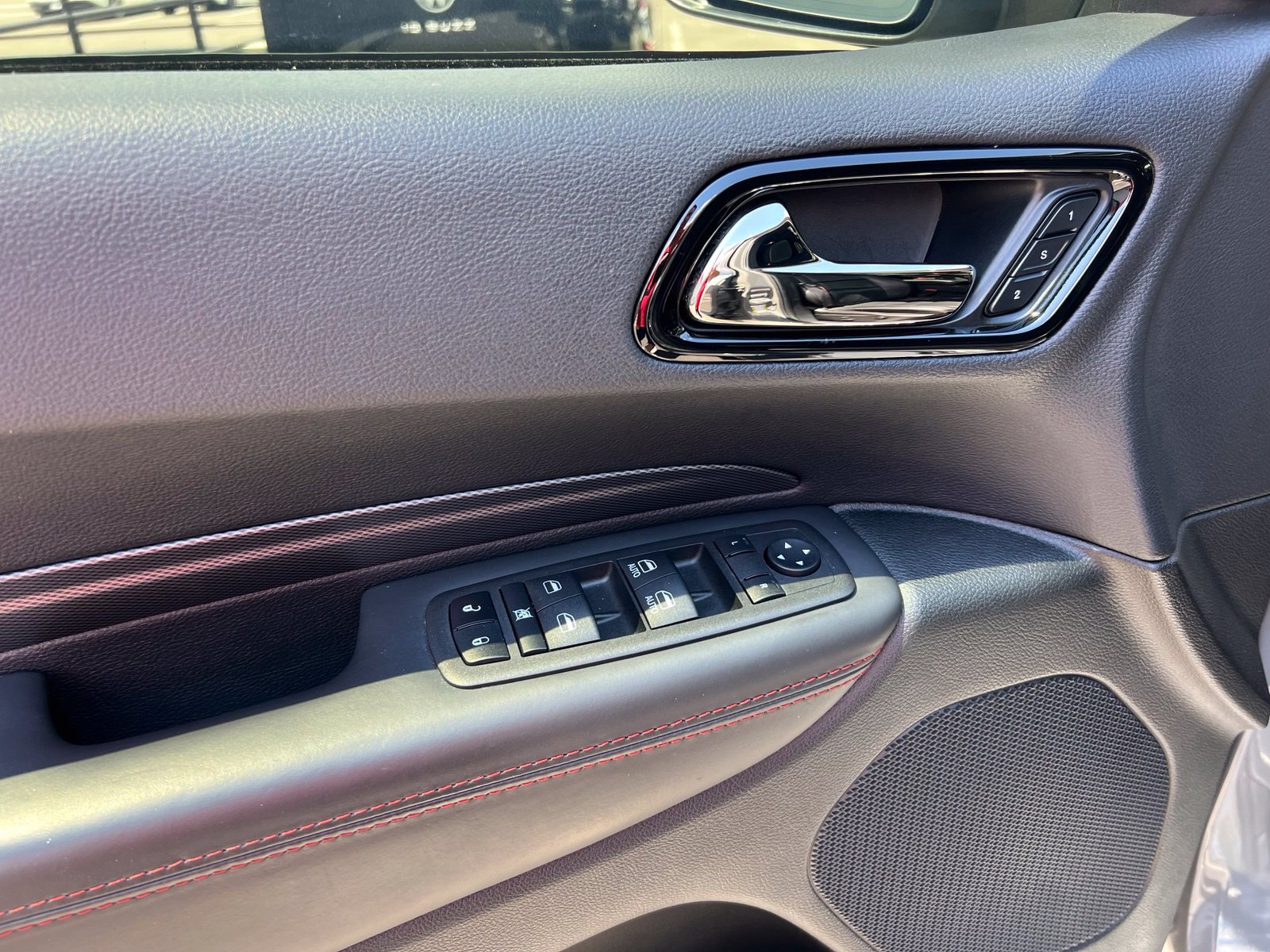 Used 2023 Dodge Durango R/T RWD image 28