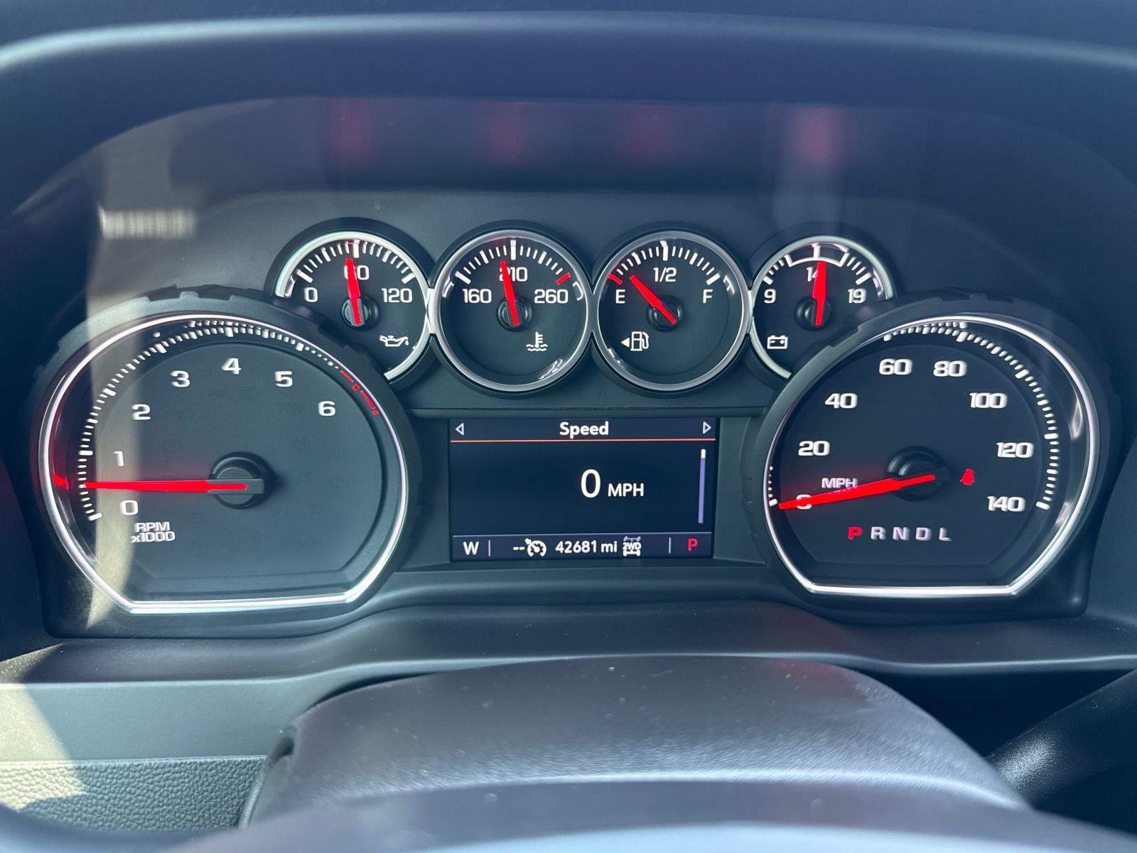 Used 2022 Chevrolet Silverado 1500 LT Trail Boss w/ Safety Package image 11