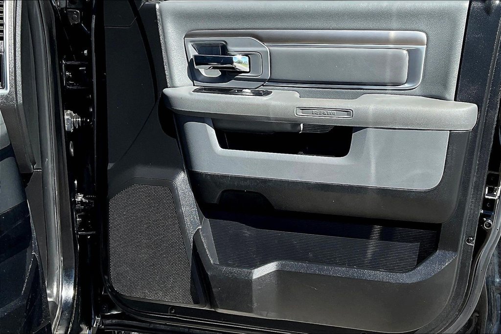 Used 2015 RAM 1500 Big Horn AWD/4WD image 18