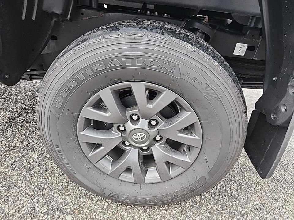 Used 2023 Toyota Tacoma SR5 image 19