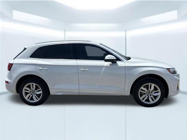 Used 2022 Audi Q5 2.0T Premium AWD/4WD image 5