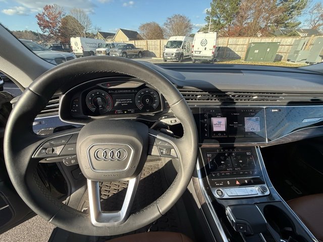 Used 2022 Audi Q8 Prestige image 21