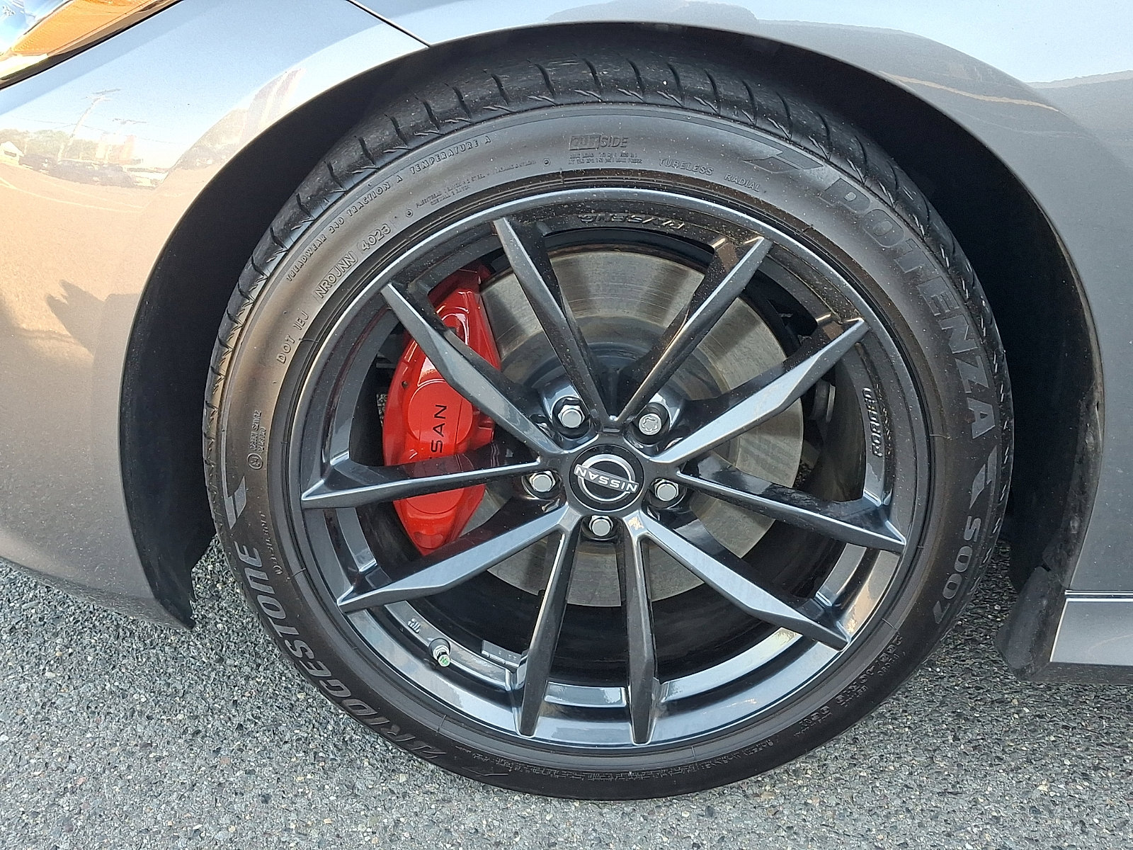 Used 2024 Nissan Z Performance w/ Floor Mat Package RWD image 8