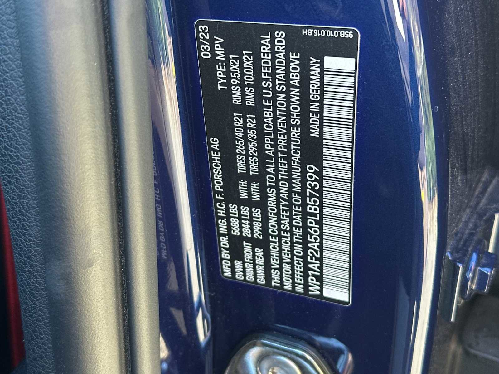 Certified 2023 Porsche Macan GTS AWD/4WD image 29
