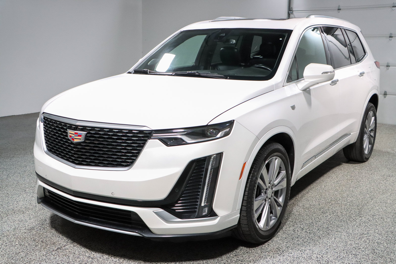 Used 2023 Cadillac XT6 Premium Luxury AWD/4WD image 34