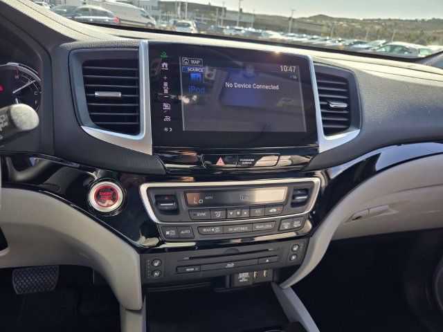 Used 2016 Honda Pilot Elite image 19