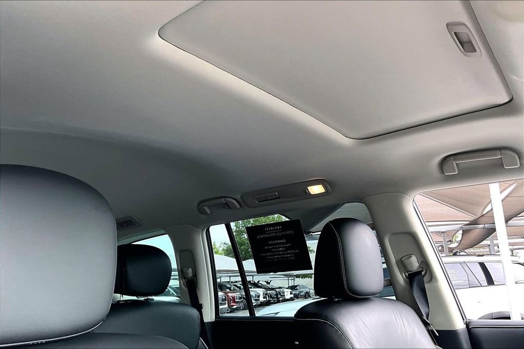 Used 2023 INFINITI QX80 Premium Select w/ All-Season Package RWD image 23