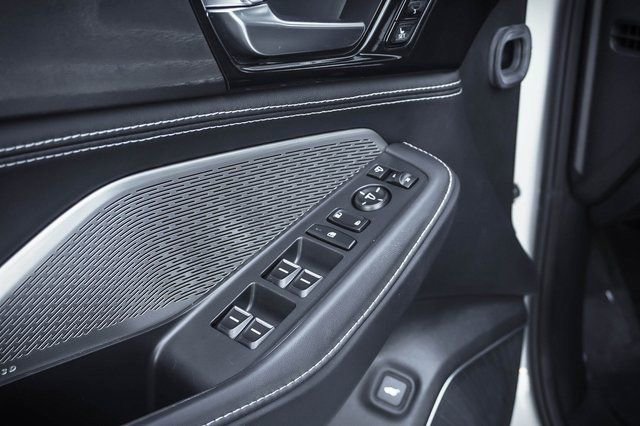 Used 2023 Acura MDX SH-AWD w/ Advance Package image 12