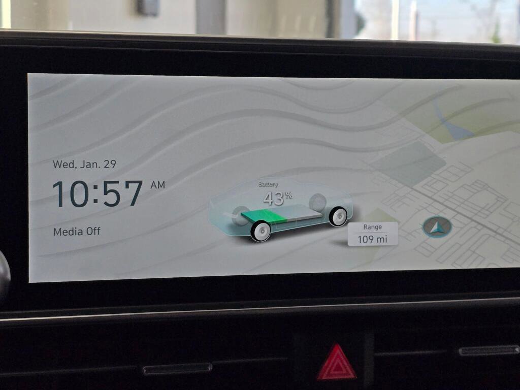 New 2024 Hyundai Ioniq 6 SEL AWD/4WD image 19
