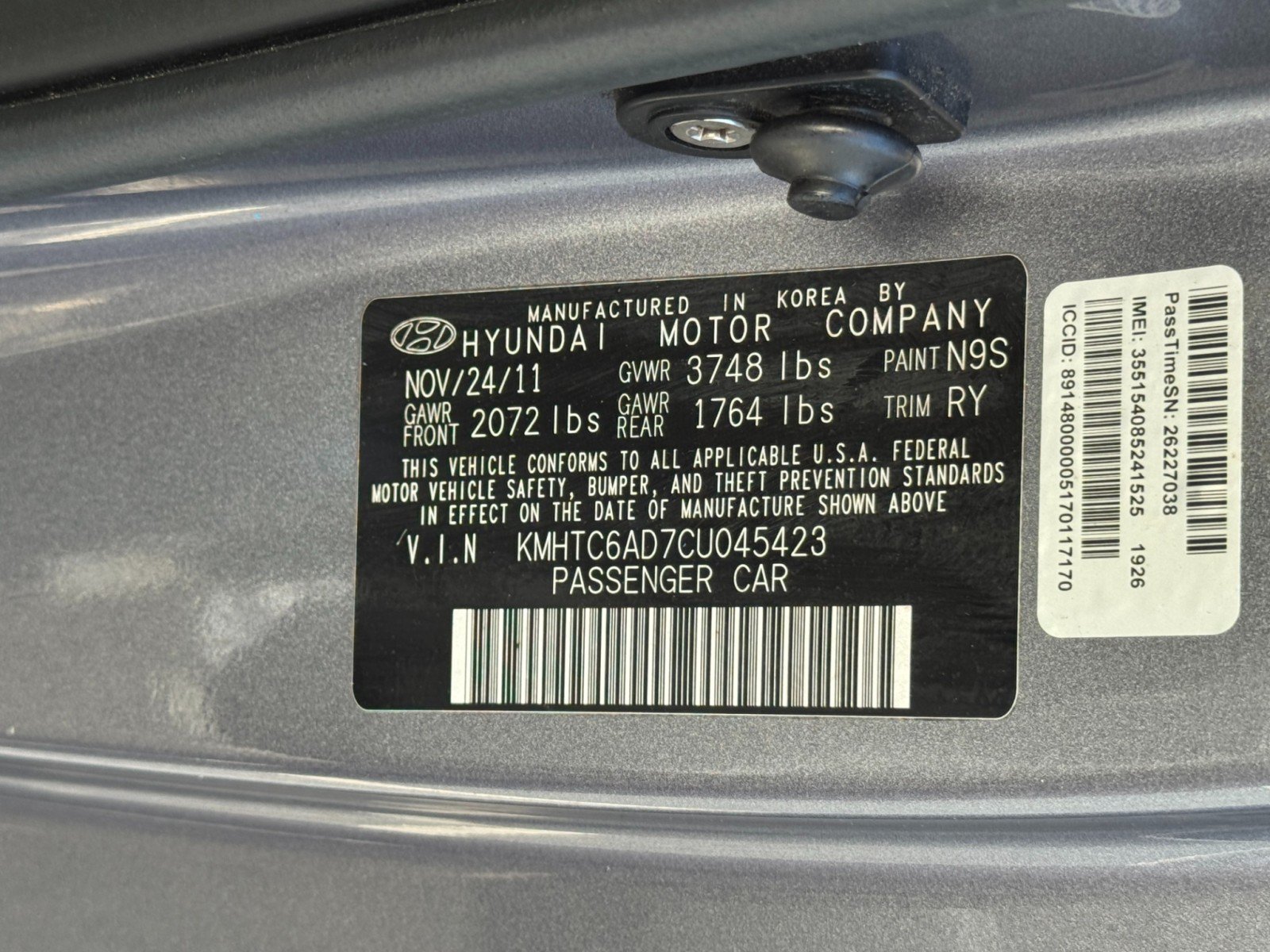 Used 2012 Hyundai Veloster FWD image 36