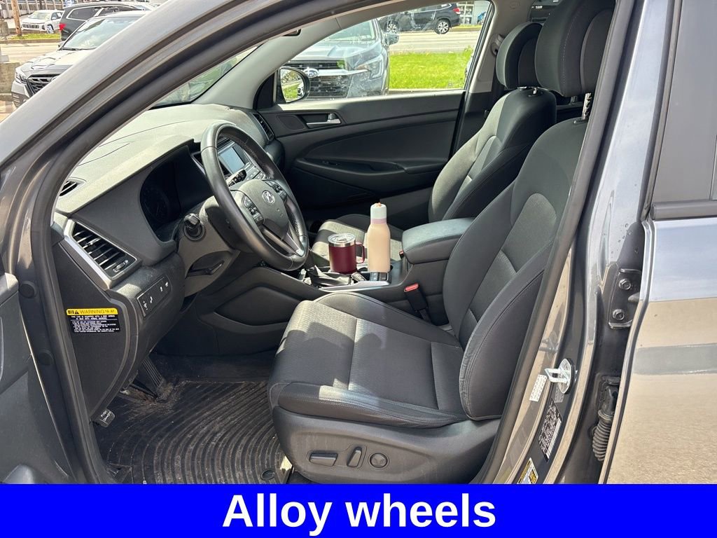 Used 2017 Hyundai Tucson Sport AWD/4WD image 14