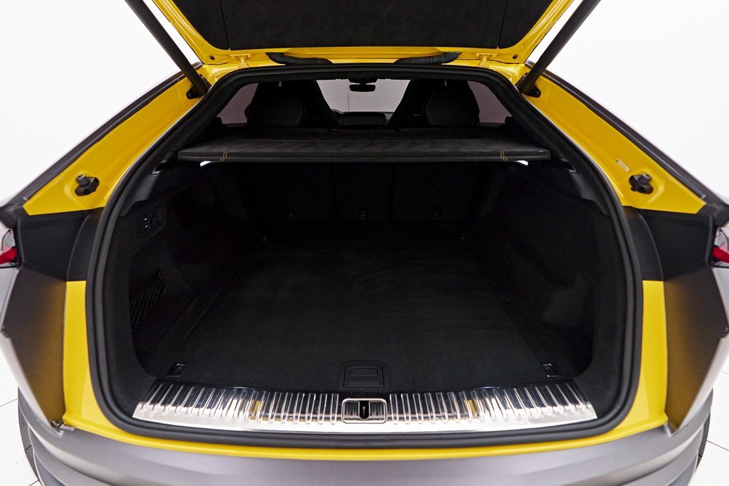 Used 2021 Lamborghini Urus image 20