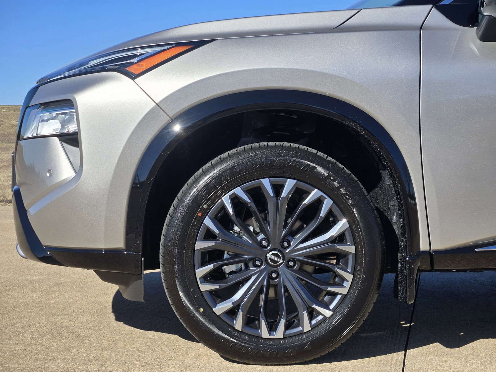 New 2026 Nissan Rogue Platinum image 10