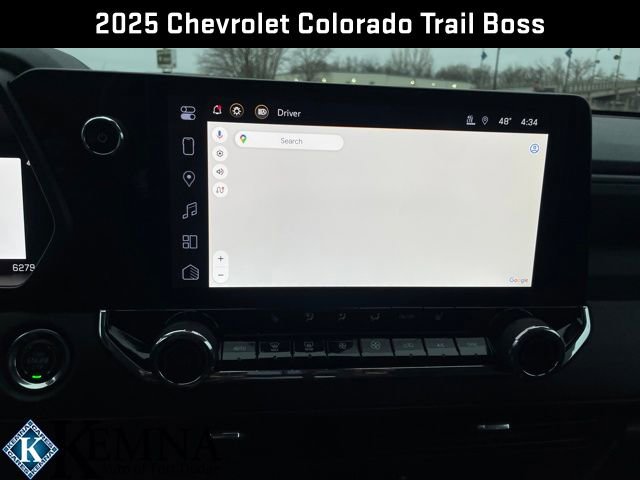 Used 2025 Chevrolet Colorado Trail Boss image 23