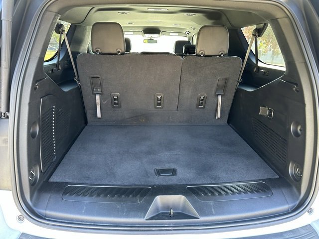 Used 2021 Chevrolet Suburban LT image 19