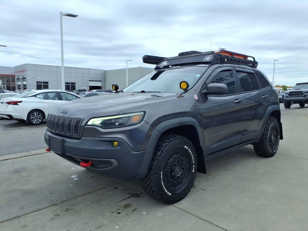 Used 2020 Jeep Cherokee Trailhawk w/ Comfort/Convenience Group AWD/4WD image 4