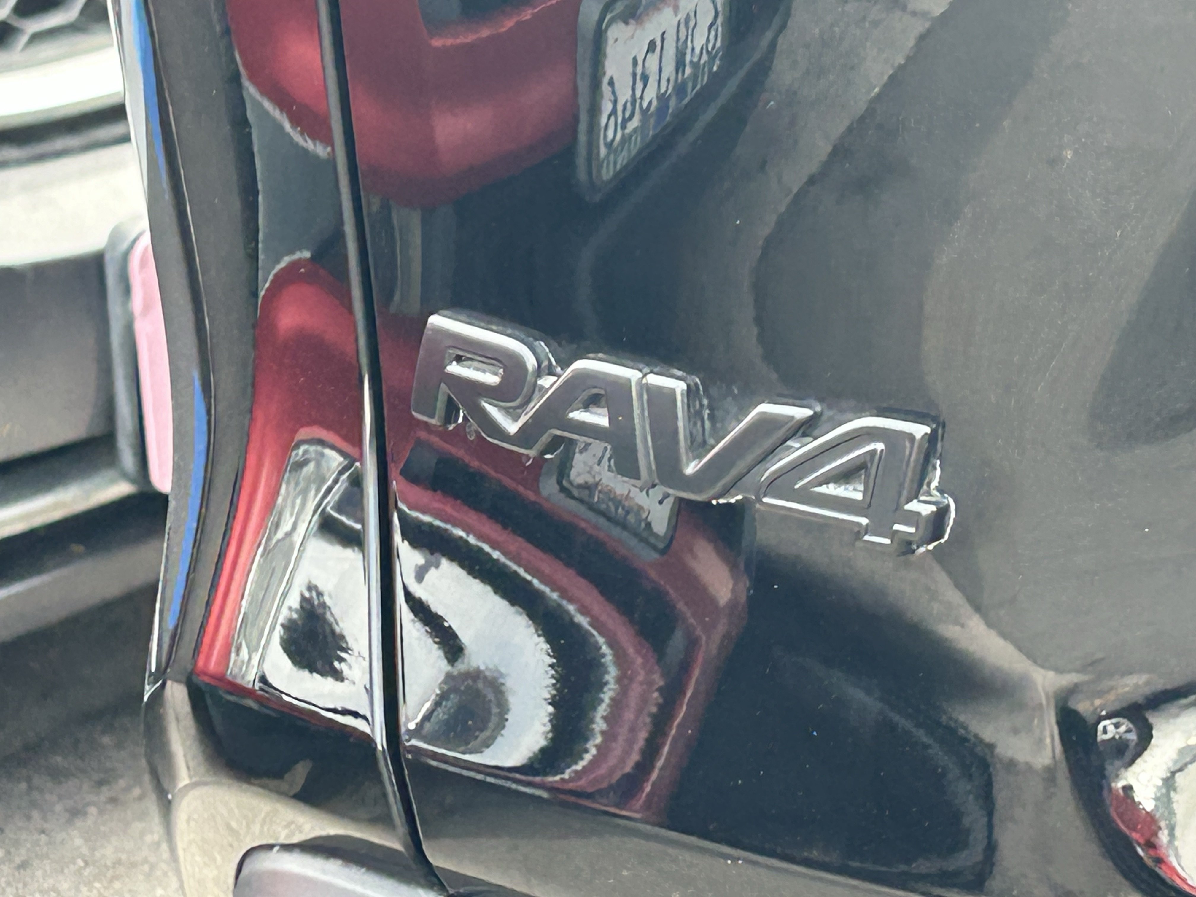 Used 2024 Toyota RAV4 XLE Premium w/ Weather Package AWD/4WD image 5