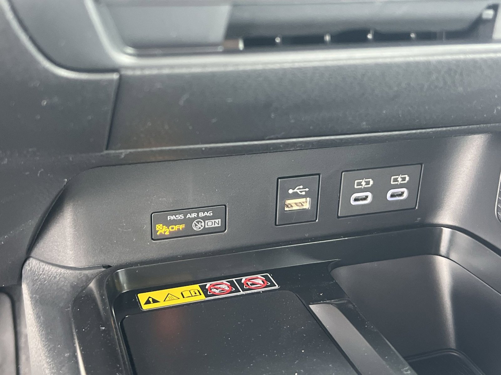 New 2026 Toyota Camry Hybrid image 25