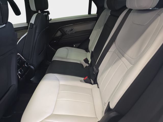 Certified 2025 Land Rover Range Rover Sport Dynamic SE AWD/4WD image 17