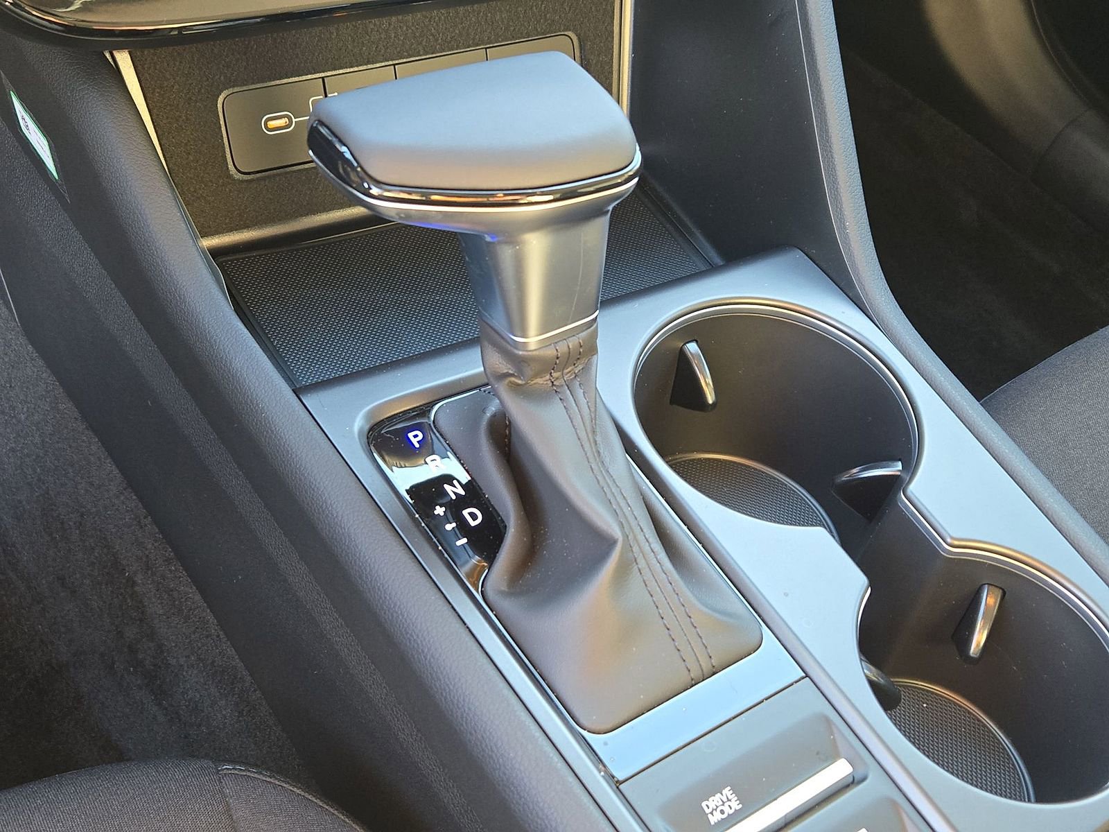 Used 2025 Hyundai Sonata SE image 18