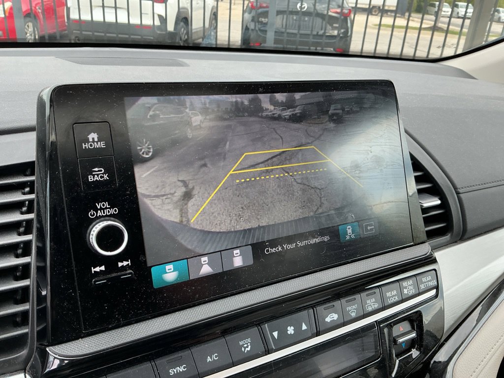Used 2025 Honda Odyssey Touring image 23