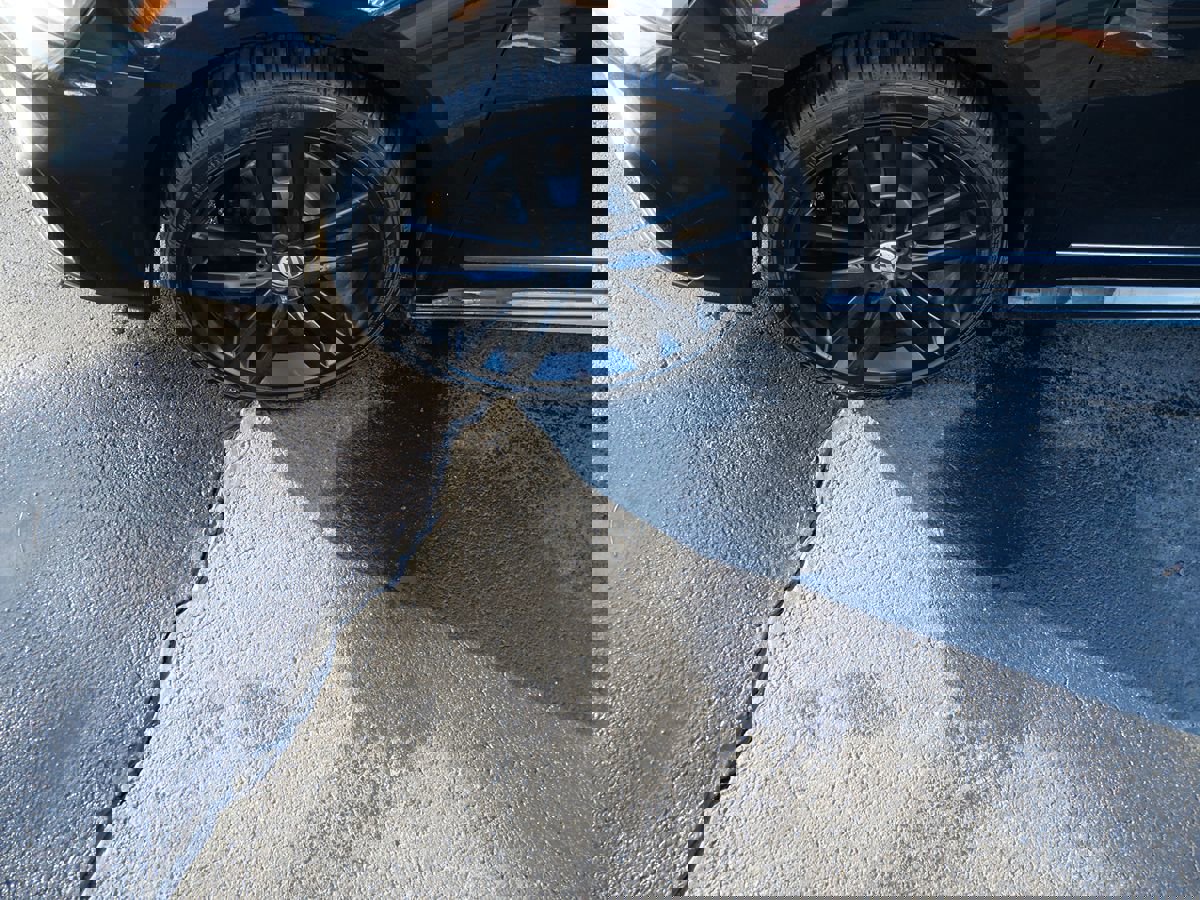 Used 2017 Volkswagen Passat 1.8T R-Line image 32