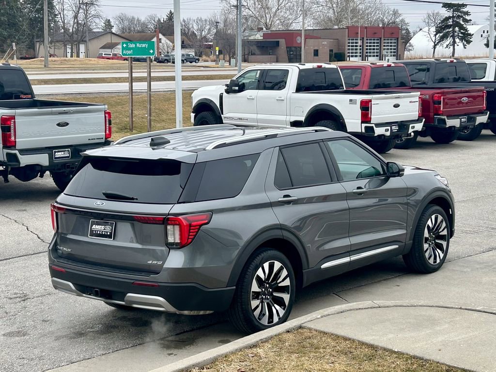 Used 2025 Ford Explorer Platinum w/ LUX Leather Package image 6