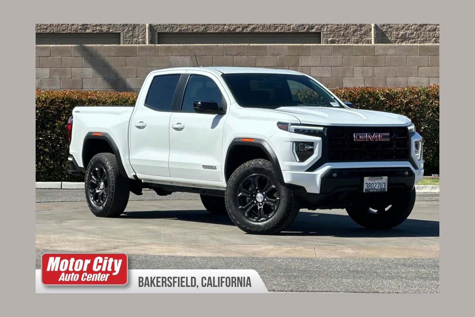 Used 2023 GMC Canyon Elevation w/ Convenience Package AWD/4WD image 1