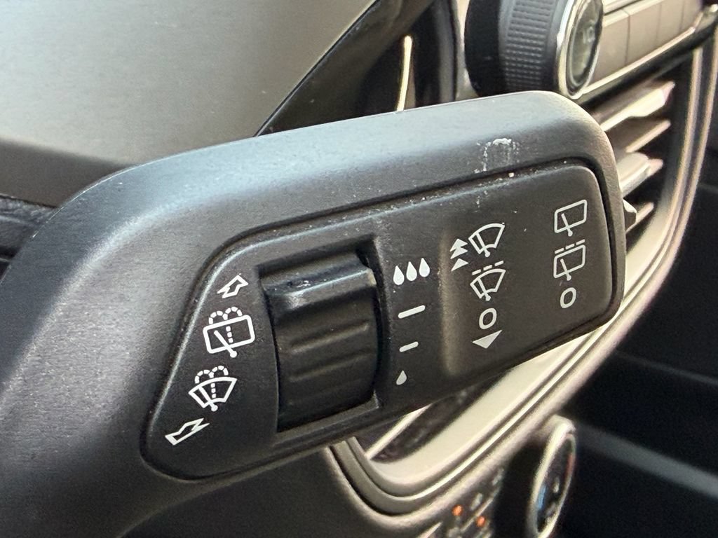 Used 2025 Ford Escape Active FWD image 31