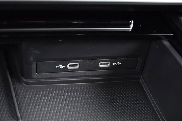 New 2026 Volkswagen Atlas Cross Sport SE image 16