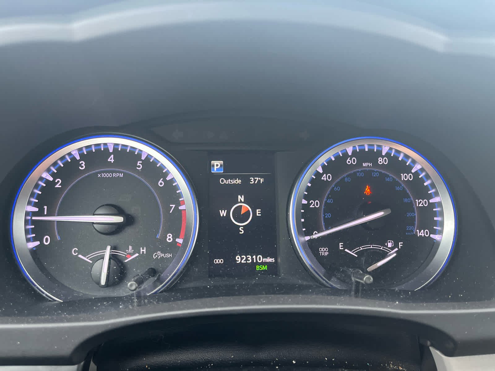 Used 2019 Toyota Highlander XLE image 10